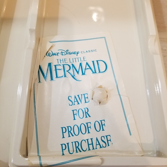 BANNED COVER ART BLACK DIAMOND CLASSIC DISNEY'S THE LITTLE MERMAID - Picture 5 of 8